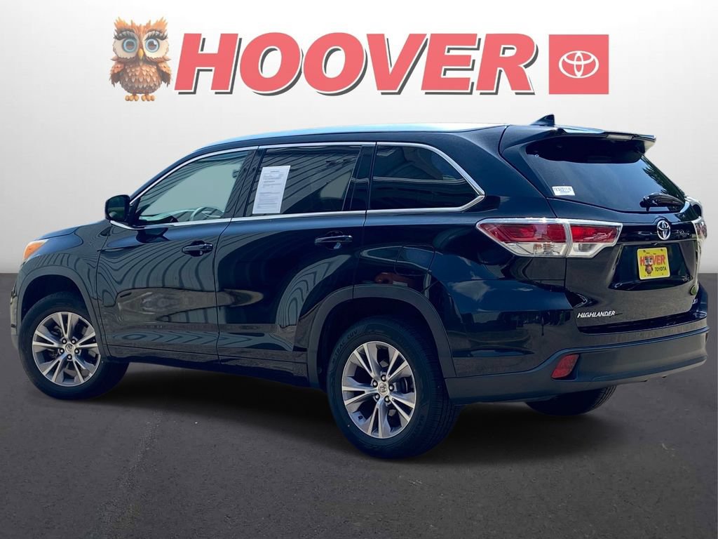 Used 2014 Toyota Highlander XLE FWD image 5