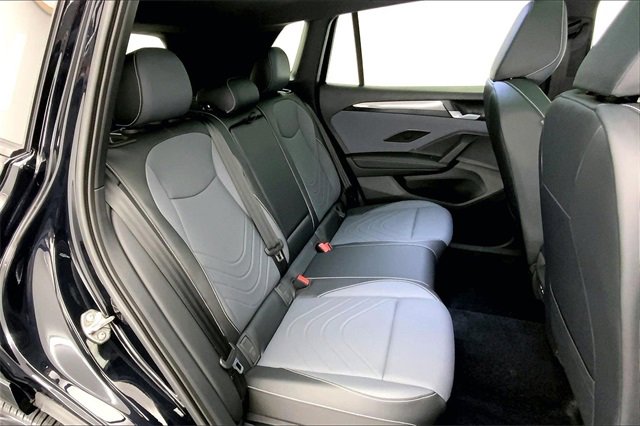 New 2026 Volkswagen Tiguan SE R-Line image 10