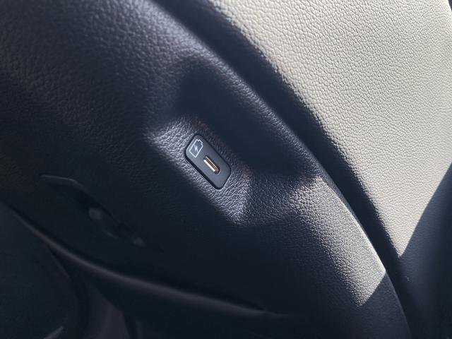 New 2026 Kia Sportage EX image 38