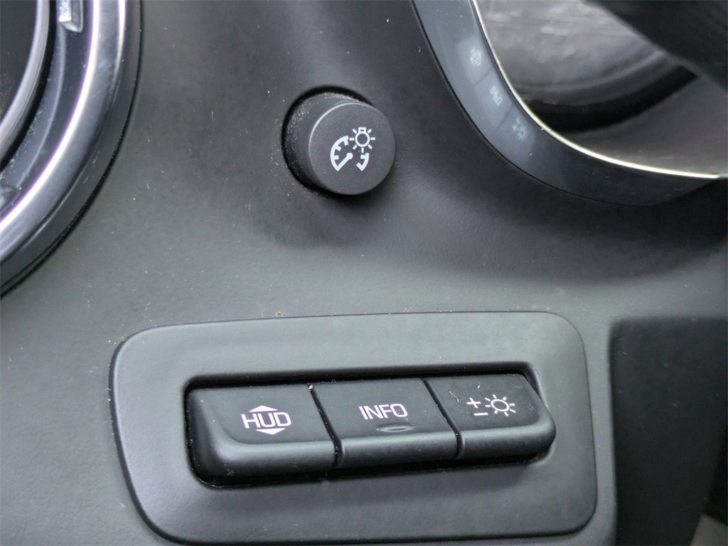 Used 2021 Chevrolet Camaro ZL1 image 25