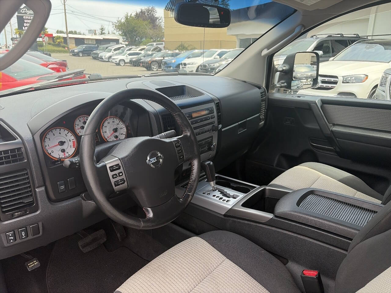 Used 2011 Nissan Titan PRO-4X AWD/4WD image 20