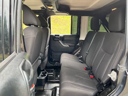 Used 2018 Jeep Wrangler Unlimited Sport S AWD/4WD image 35