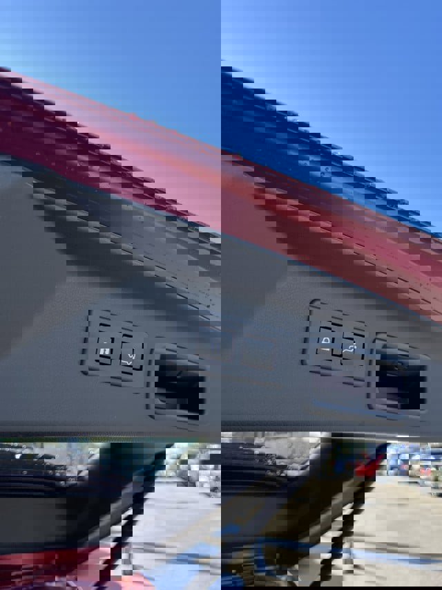 New 2025 Subaru Forester Premium image 11