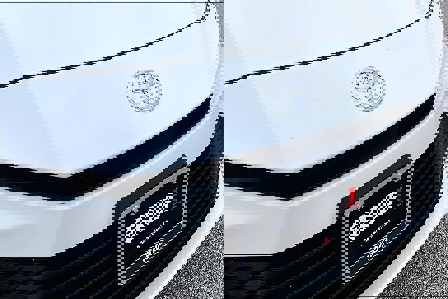 Used 2025 Toyota Camry LE image 30