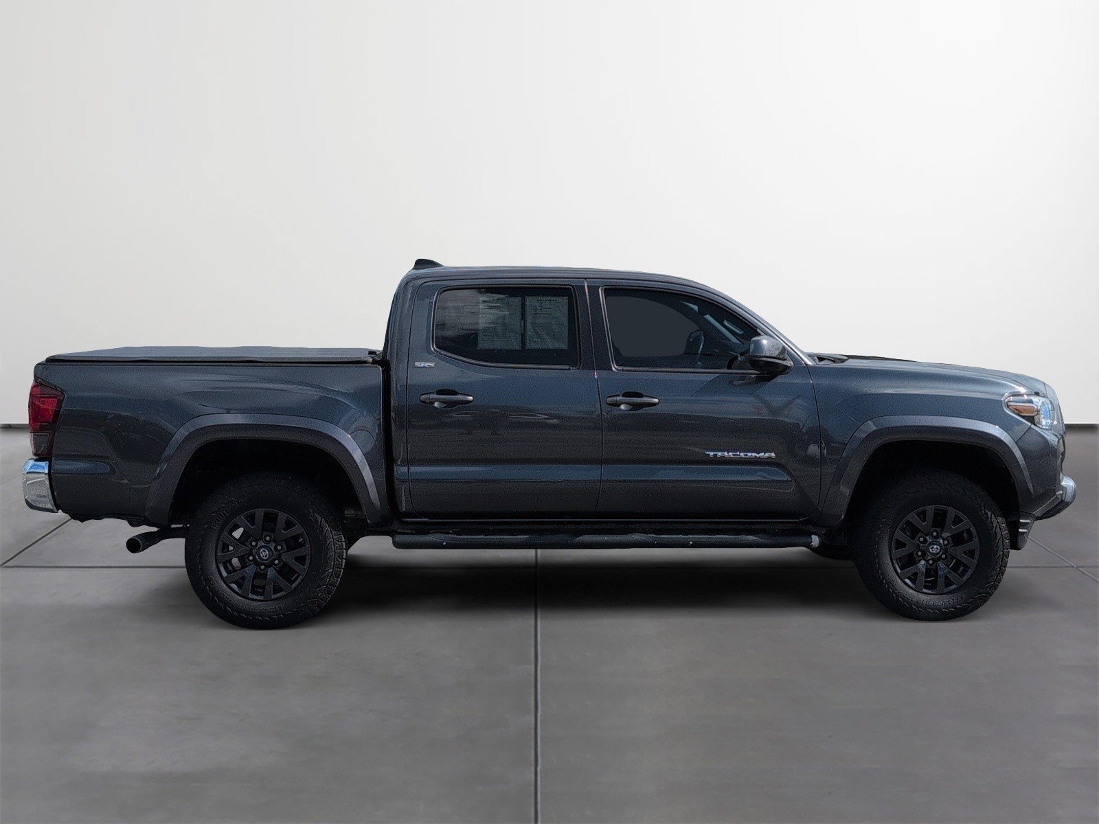 Certified 2020 Toyota Tacoma SR5 AWD/4WD image 6