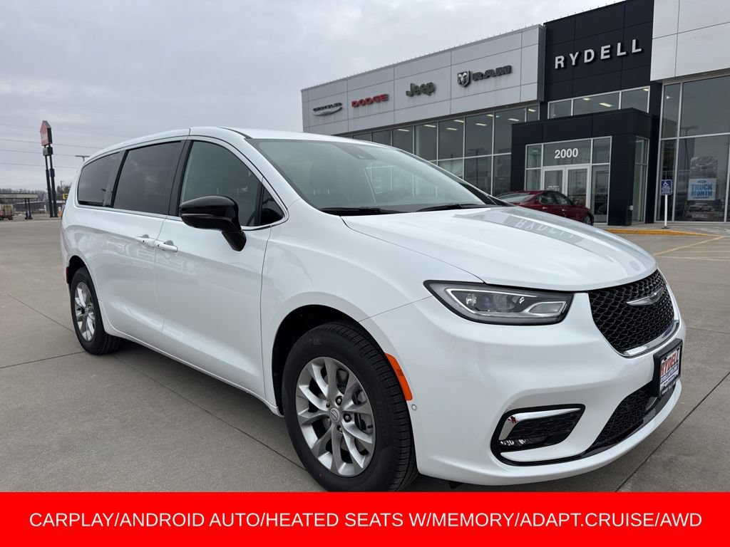 New 2026 Chrysler Pacifica Select