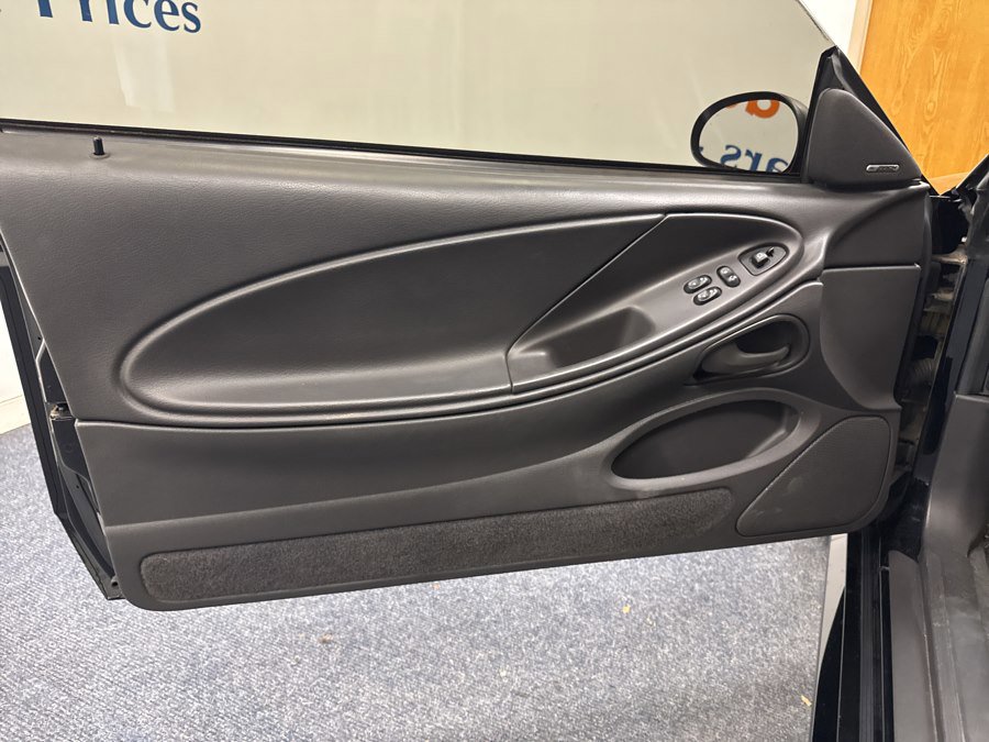 Used 1999 Ford Mustang Cobra RWD image 20