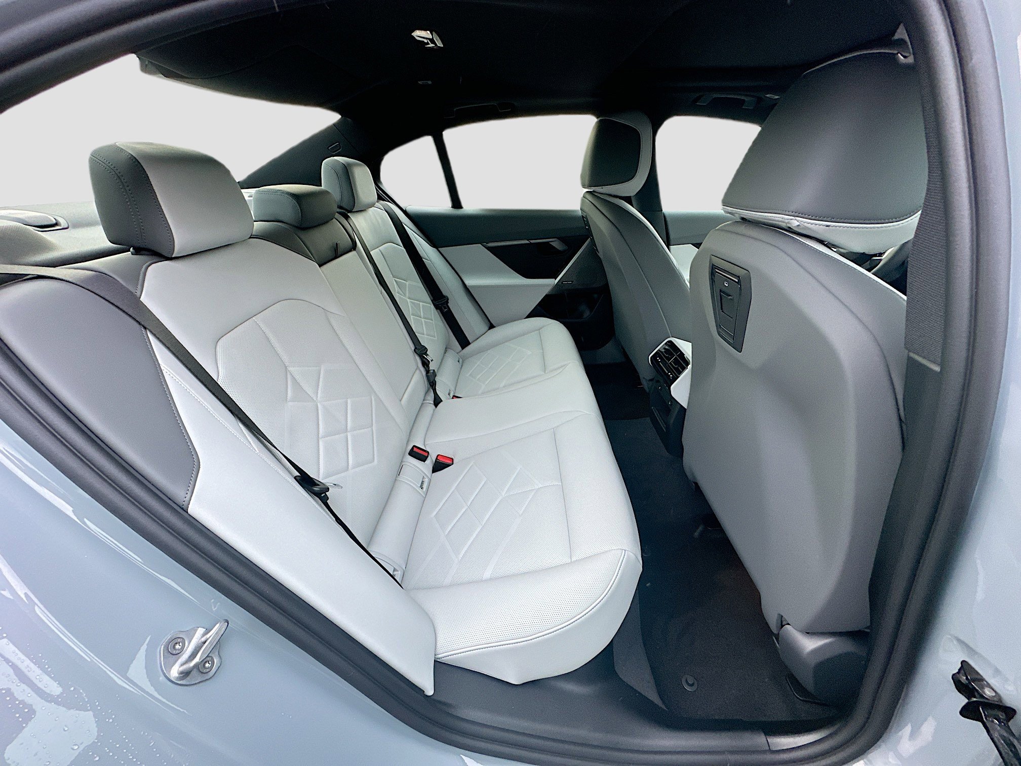 New 2026 BMW 530i w/ M Sport Package image 22