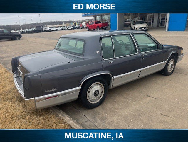 Used 1991 Cadillac De Ville Sedan image 3