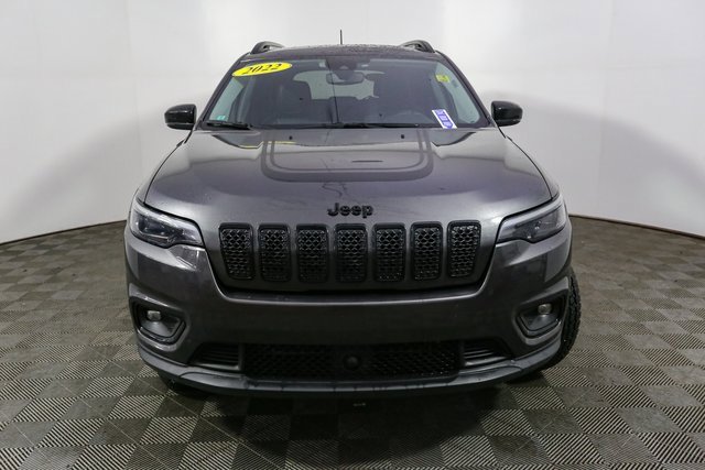 Used 2022 Jeep Cherokee Latitude w/ Sun & Sound Group image 4