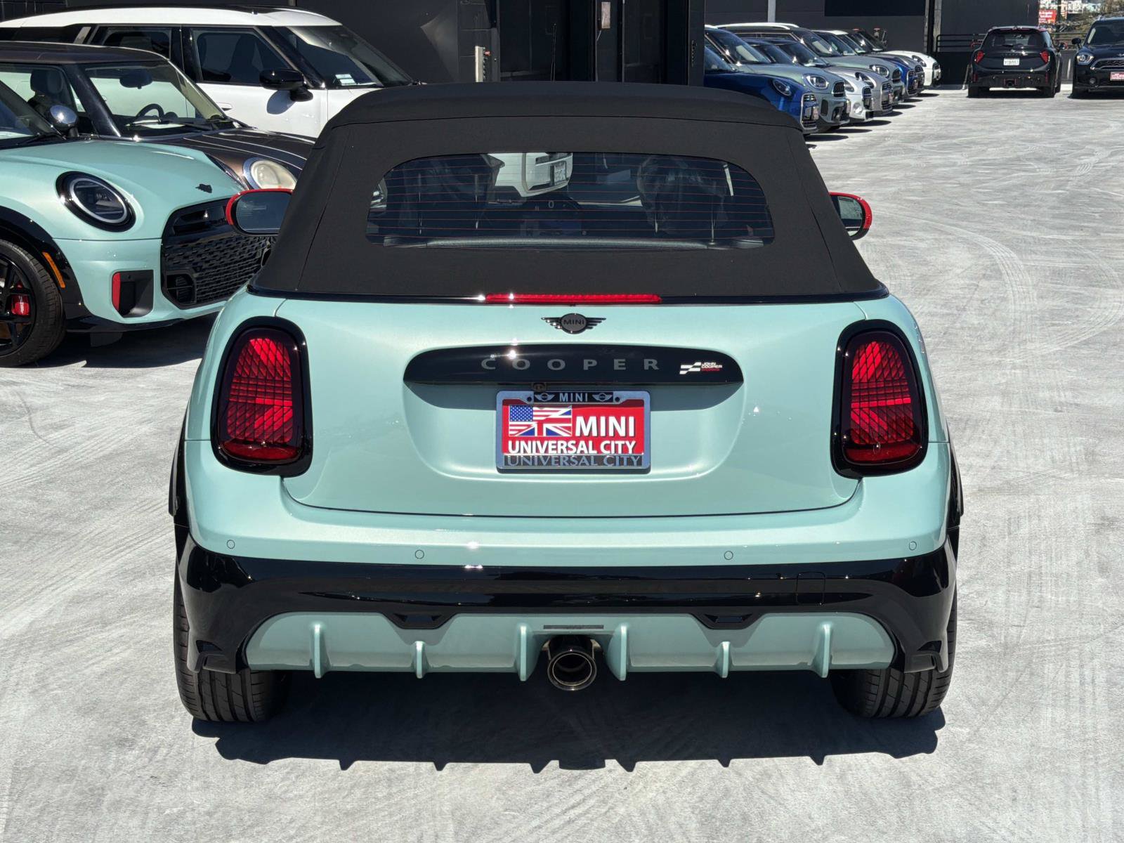 New 2027 MINI Cooper John Cooper Works FWD image 5