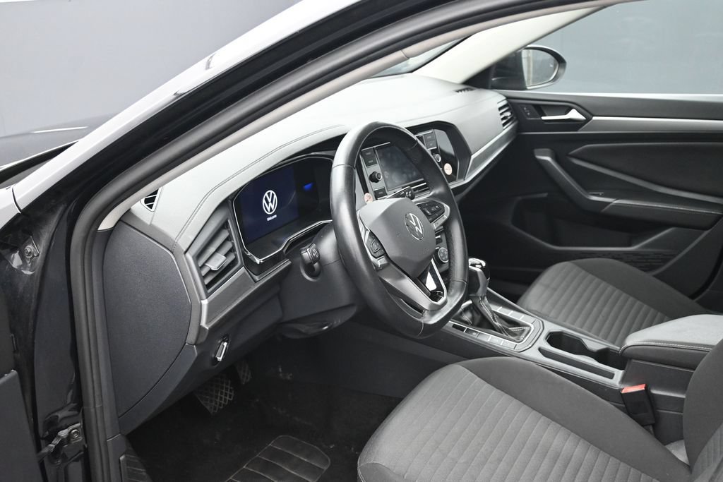 Used 2024 Volkswagen Jetta S FWD image 15