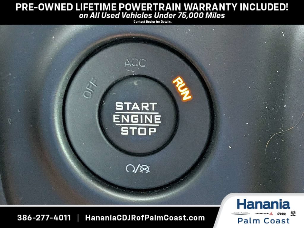 Used 2023 Jeep Wrangler Unlimited Sahara AWD/4WD image 30