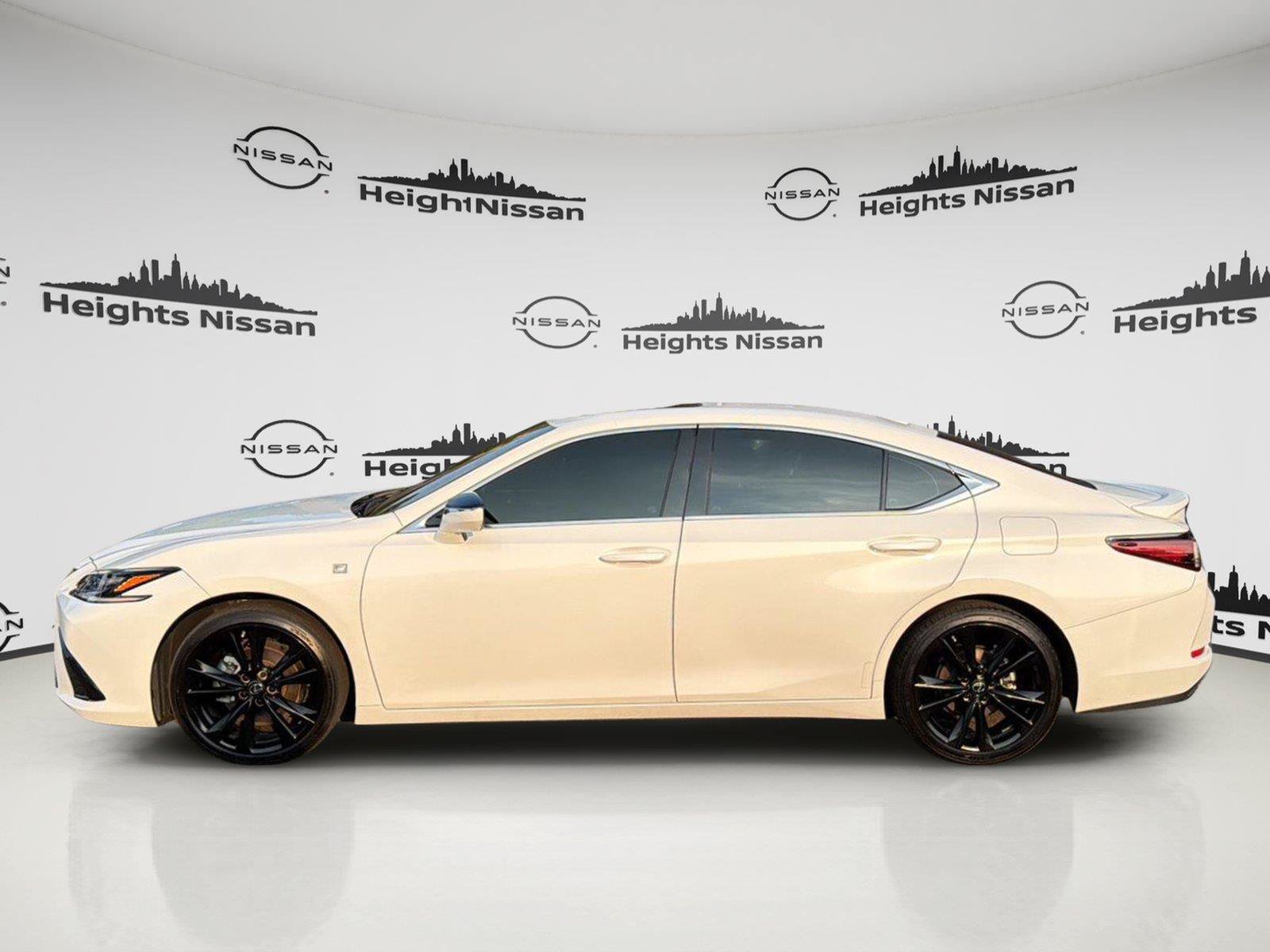 Used 2024 Lexus ES 350 F Sport w/ Accessory Package (Z2) FWD image 2