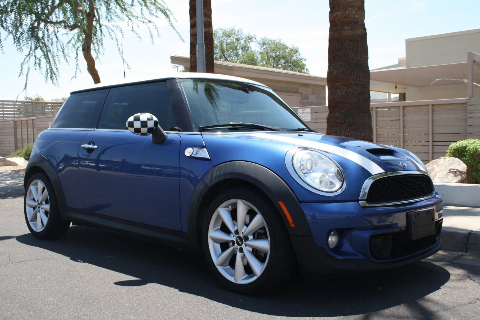 Used 2013 MINI Cooper S FWD image 2