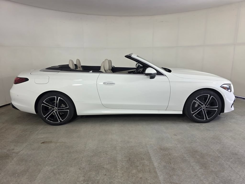 New 2027 Mercedes-Benz CLE 300 4MATIC Cabriolet image 3