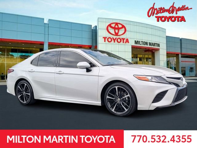Used 2020 Toyota Camry XSE FWD image 1