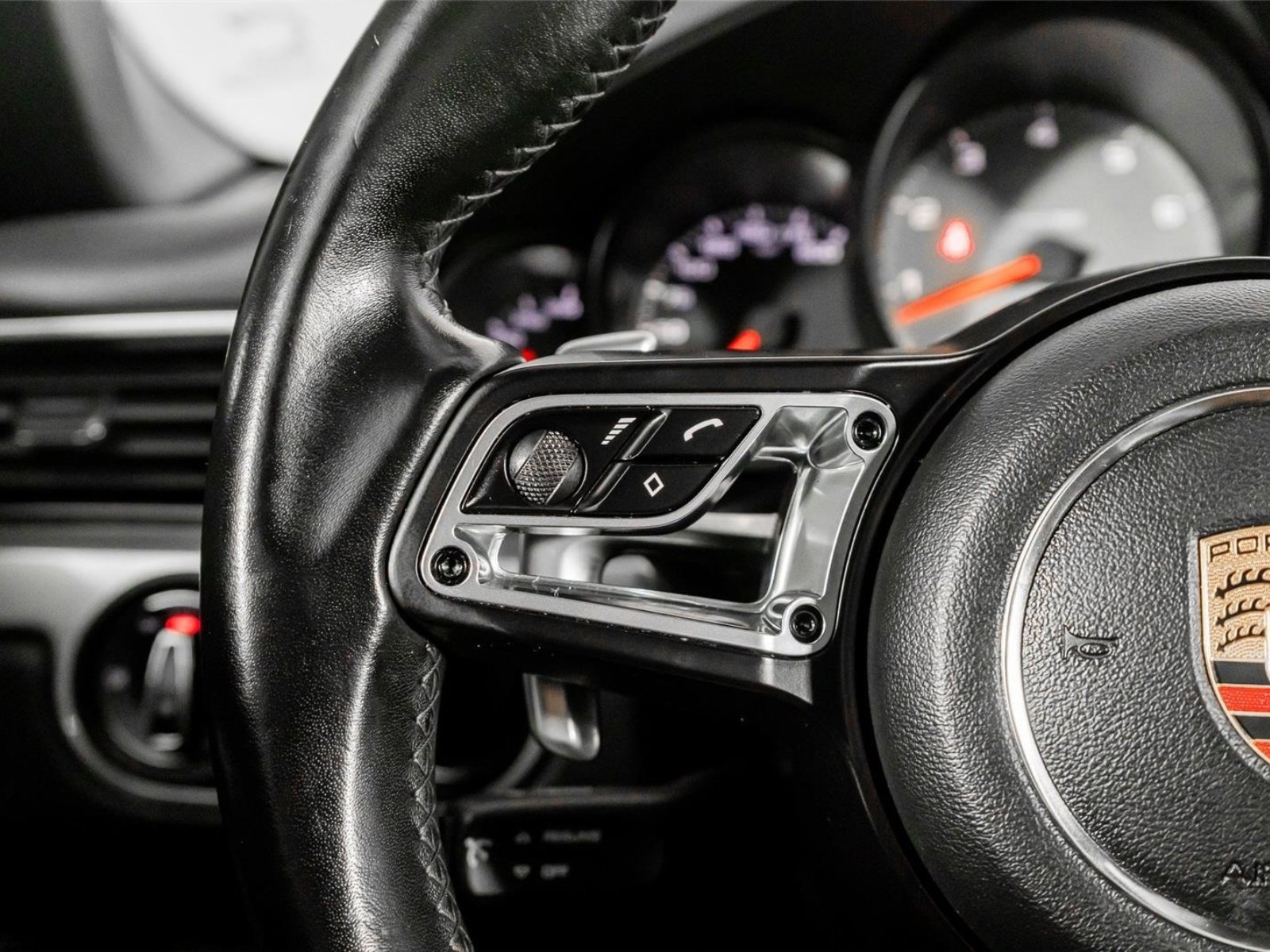 Used 2017 Porsche 911 Carrera S image 44