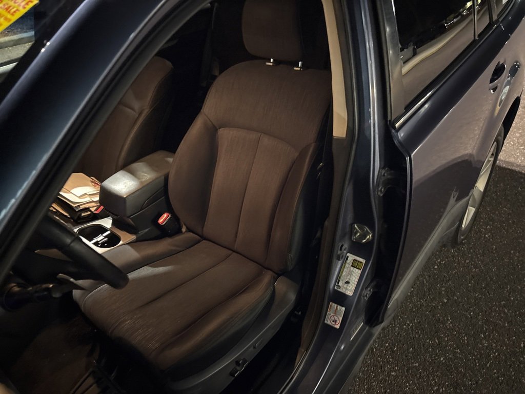 Used 2014 Subaru Outback 2.5i Premium image 3