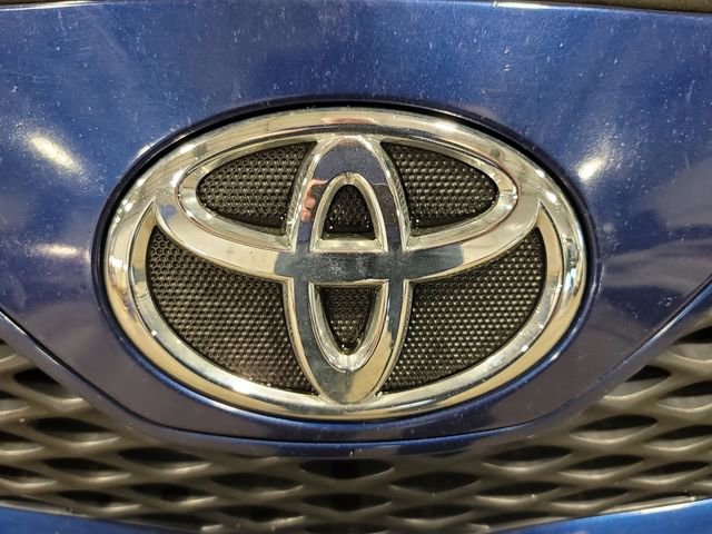 Used 2010 Toyota Camry SE FWD image 28