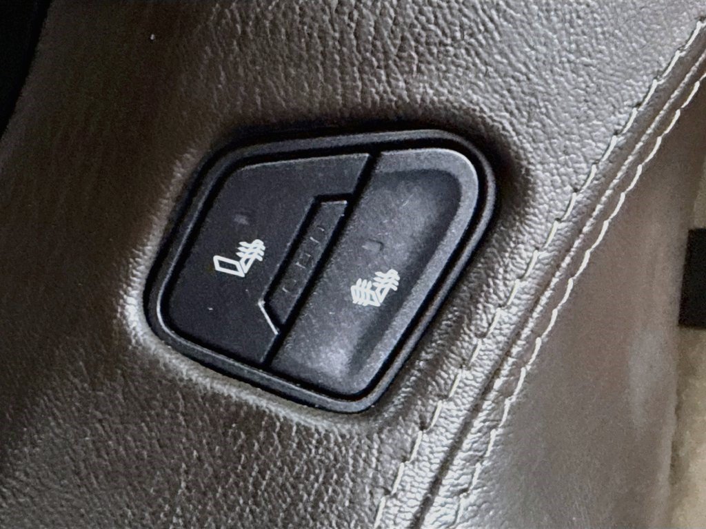 Used 2019 Chevrolet Tahoe LT RWD image 41