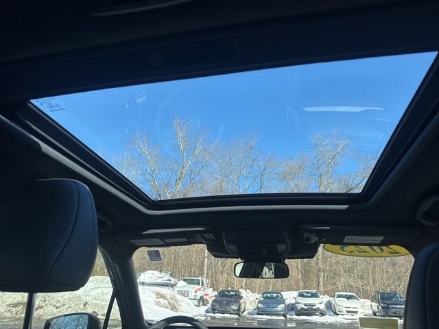 Used 2025 Subaru Forester Limited image 14