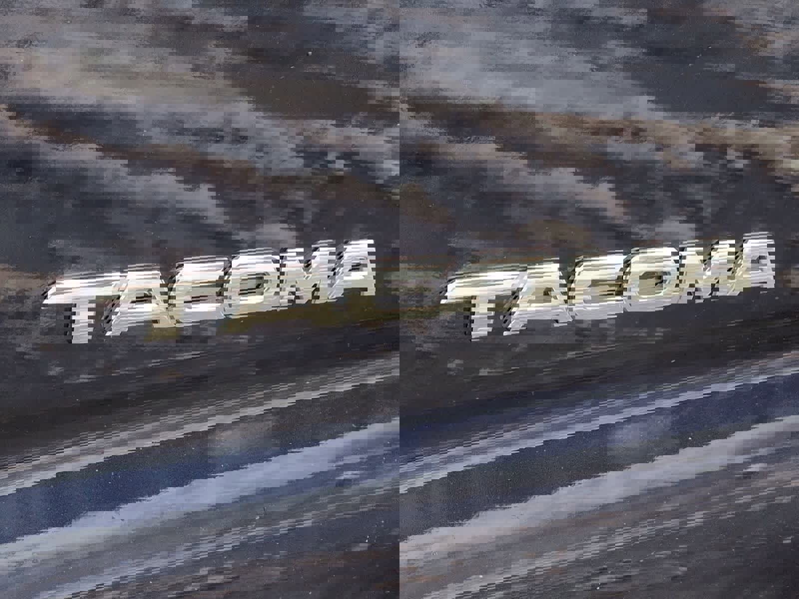 Used 2012 Toyota Tacoma 4x4 Double Cab image 13