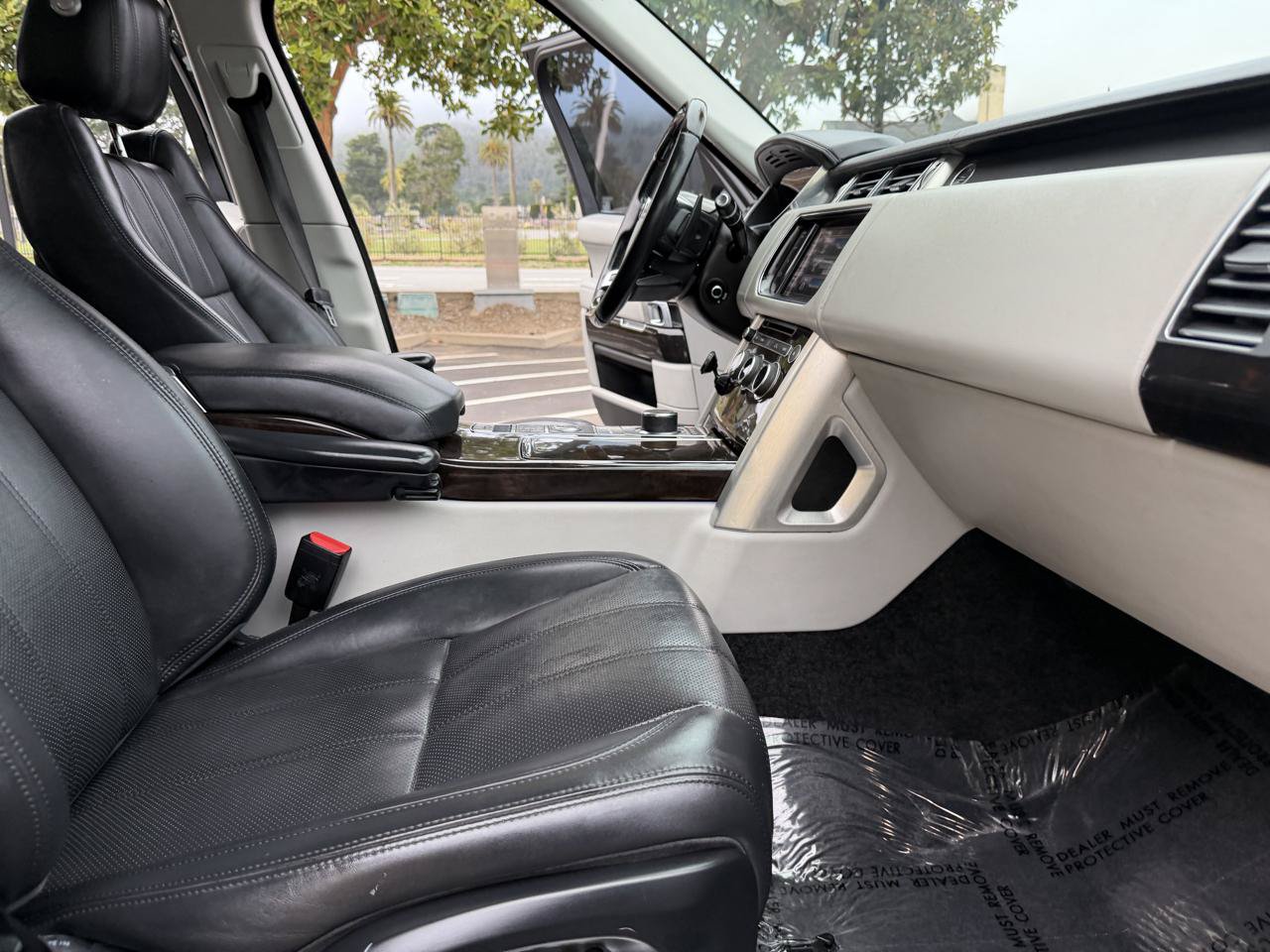 Used 2014 Land Rover Range Rover Supercharged AWD/4WD image 57