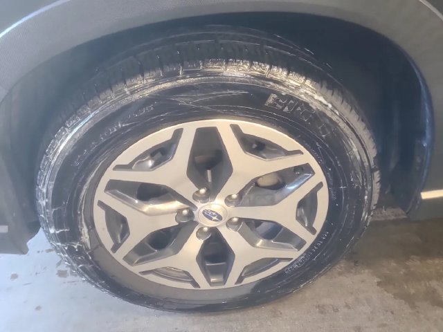 Used 2019 Subaru Forester Premium AWD/4WD image 9