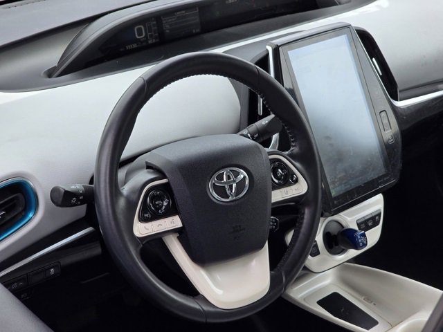 Used 2019 Toyota Prius Prime Premium image 16