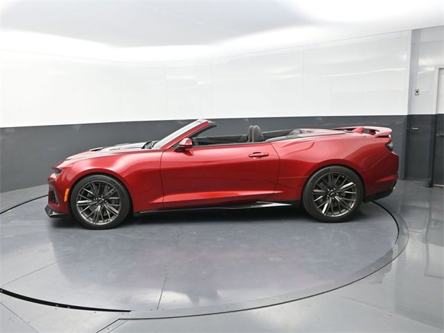 Used 2022 Chevrolet Camaro ZL1 image 4