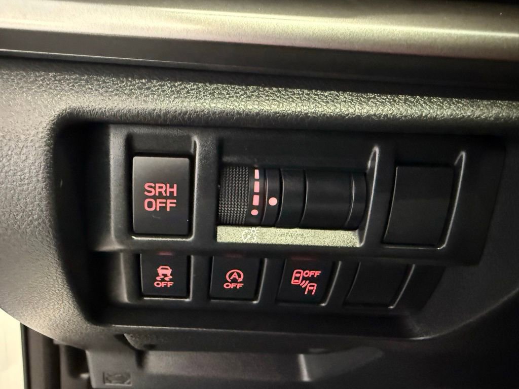 Used 2023 Subaru Crosstrek 2.5i Limited w/ Moonroof Package image 26