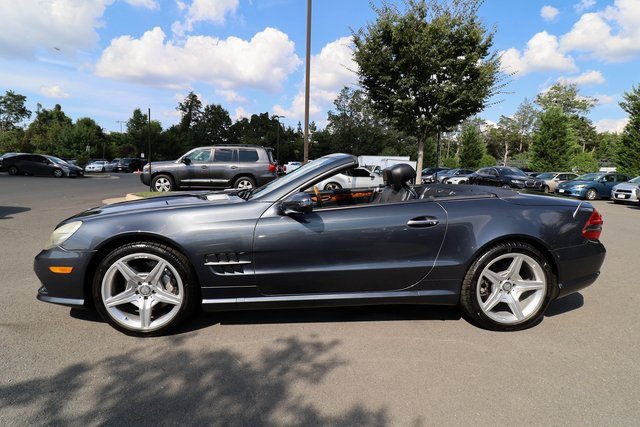 Used 2011 Mercedes-Benz SL 550 image 40