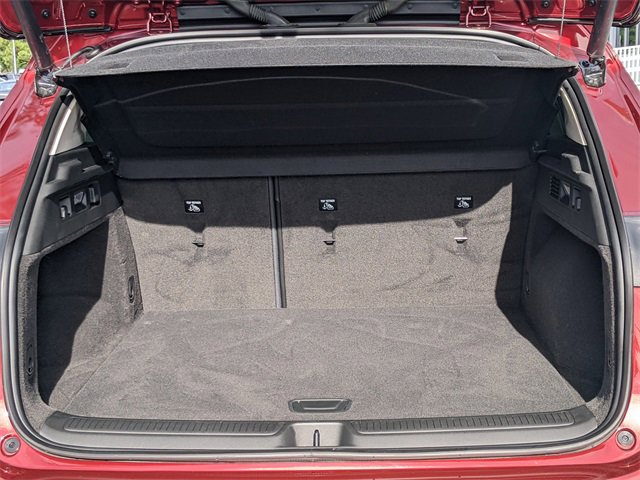 Used 2022 Buick Envision Essence w/ Sport Touring Package image 18