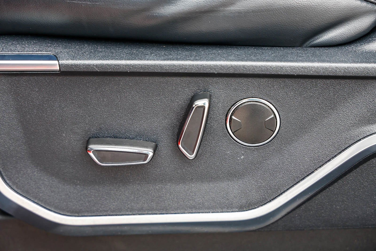 Used 2023 Ford F150 Raptor w/ Equipment Group 802A Raptor R image 22