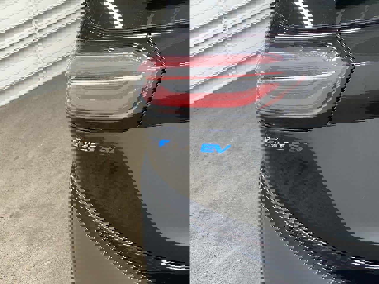 Used 2023 Chevrolet Bolt LT w/ Infotainment Package image 10