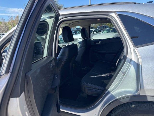 Used 2020 Ford Escape SEL image 13