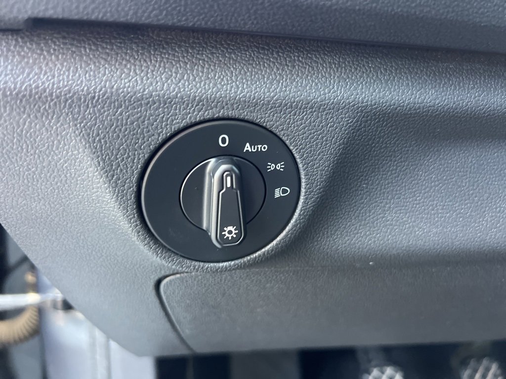 Used 2019 Volkswagen Jetta S image 23