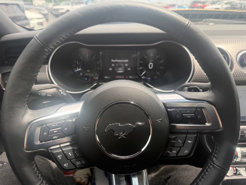 Used 2022 Ford Mustang GT Premium w/ GT Performance Package RWD image 33