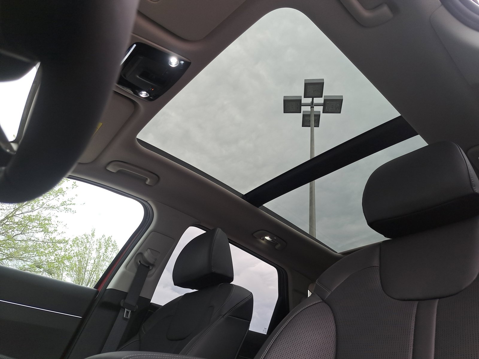 New 2024 Kia Sorento EX w/ Panoramic Sunroof Package FWD image 36