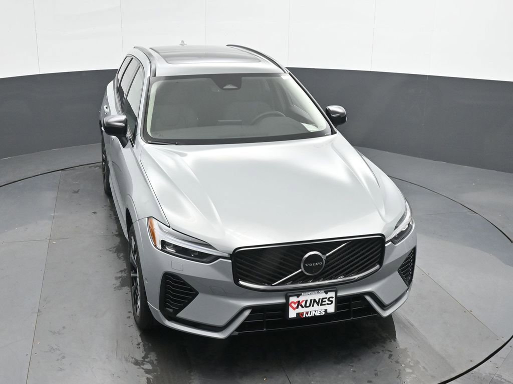 New 2026 Volvo XC60 T8 Plus w/ Protection Package Premier image 34
