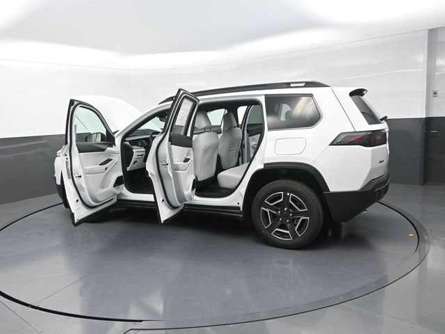 New 2026 Jeep Cherokee Limited AWD/4WD image 33