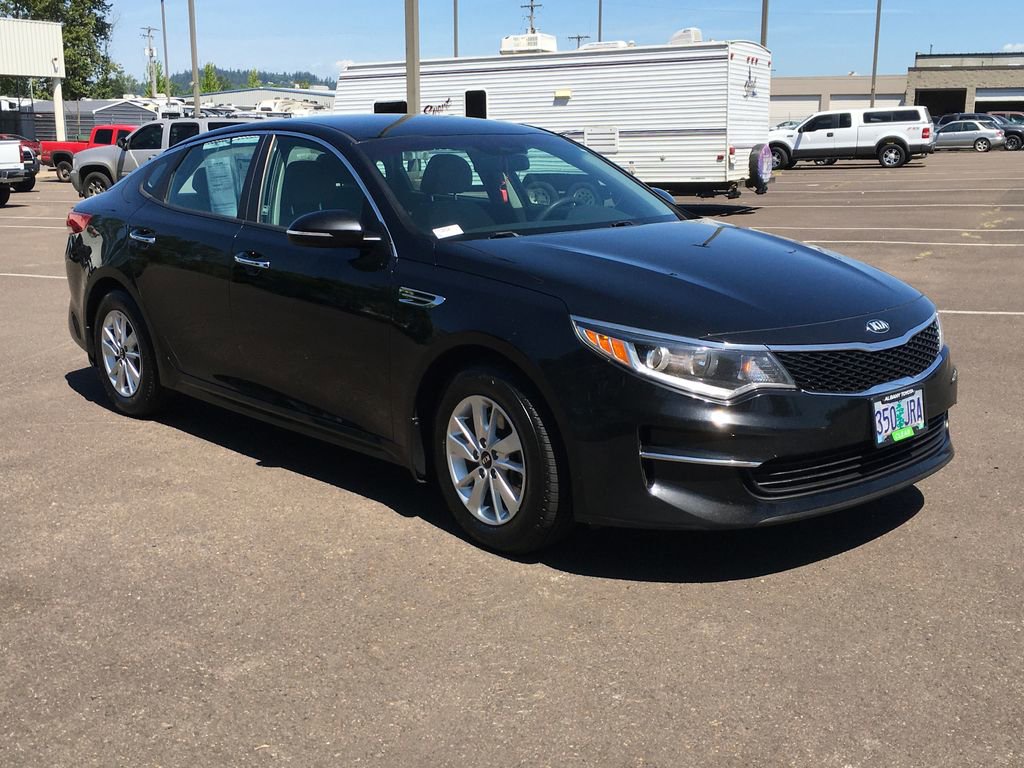 Used 2016 Kia Optima LX w/ Paint Protection Film Package FWD image 9