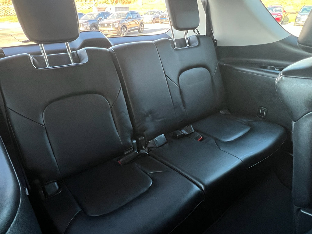 Used 2023 Nissan Armada SL image 17