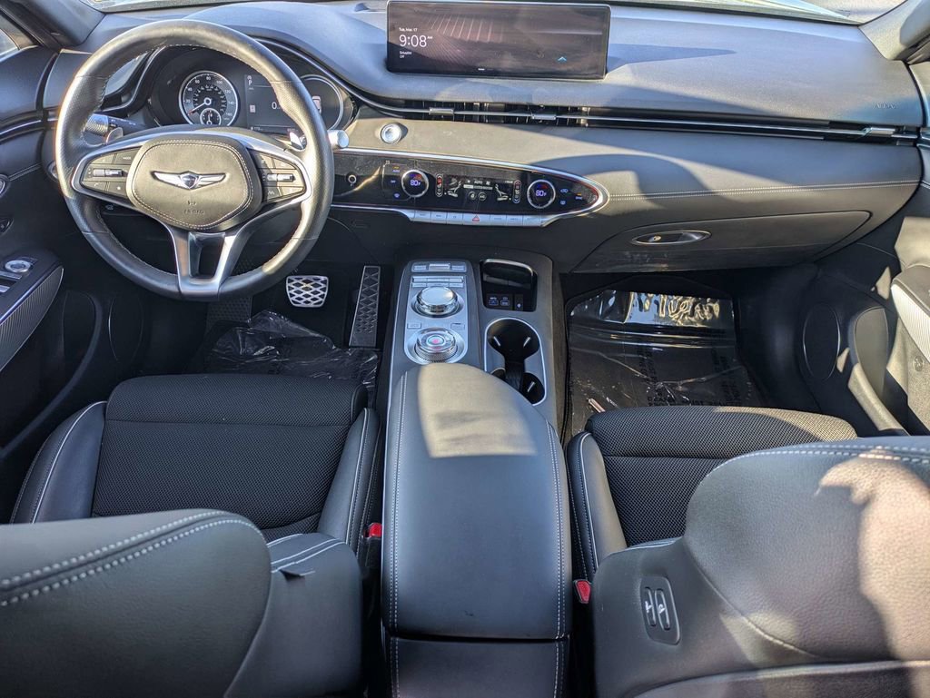 Used 2025 Genesis GV70 3.5T Sport AWD/4WD image 2