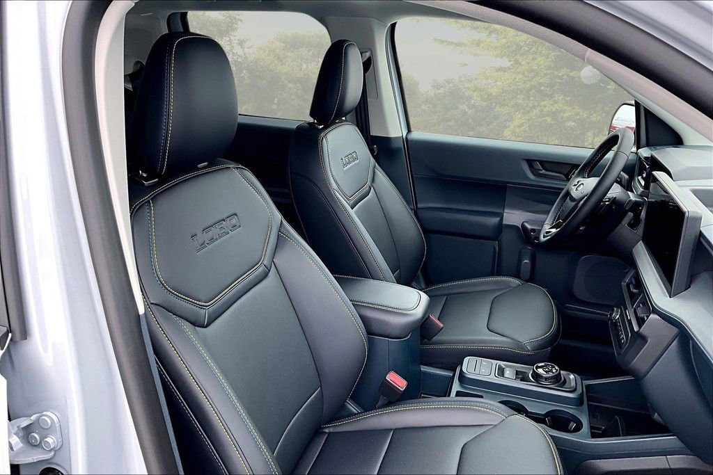 New 2026 Ford Maverick Lobo image 8