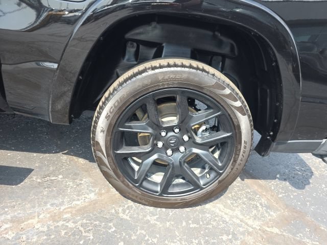 Used 2025 RAM 1500 Laramie w/ Night Edition AWD/4WD image 43