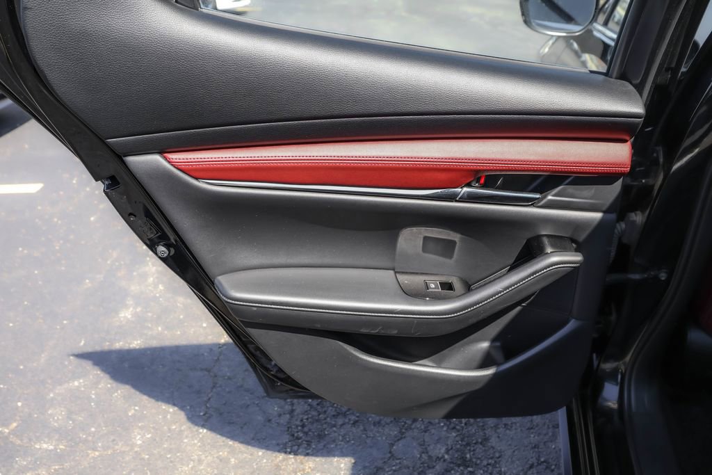 Used 2023 MAZDA MAZDA3 s image 25