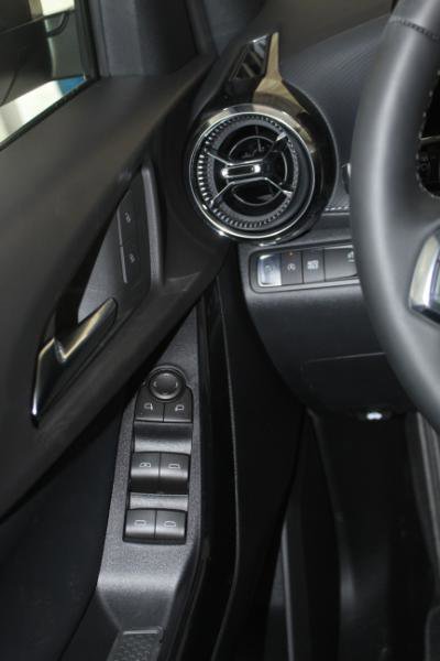 New 2026 Chevrolet Equinox LT w/ Midnight Edition image 12