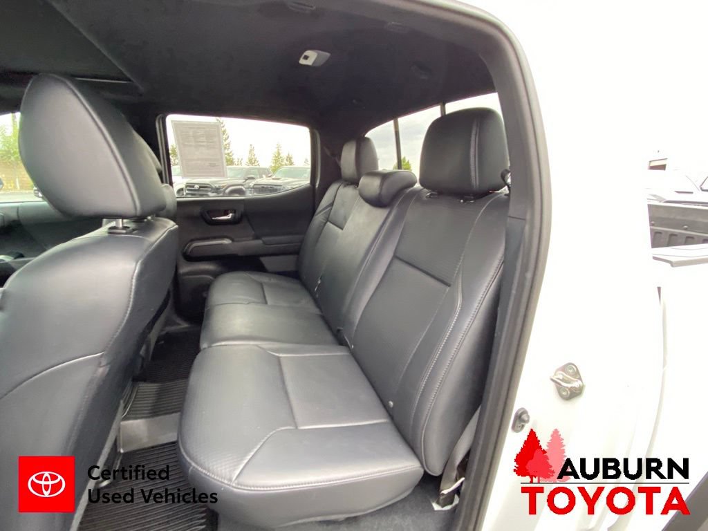 Certified 2020 Toyota Tacoma TRD Off-Road w/ TRD Premium Off Road Package AWD/4WD image 24